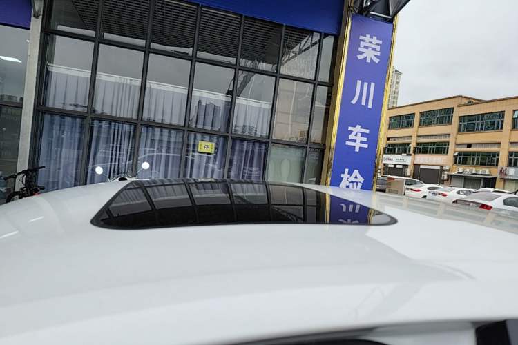 Used Volkswagen Sagitar 2018 280TSI DSG Ignite Edition Roof