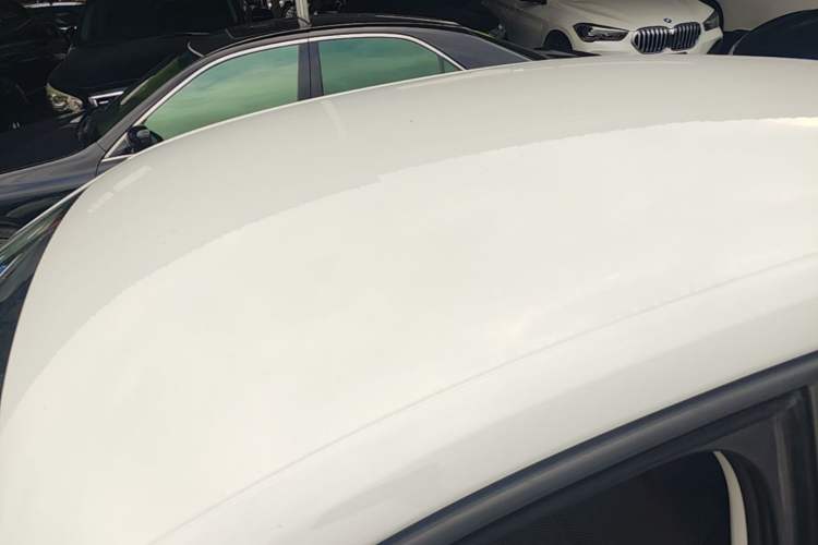 Used Volkswagen Sagitar 2018 1.6L Automatic Fashion Model Roof