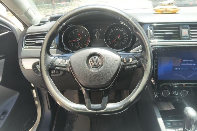 Used Volkswagen Sagitar 2018 280TSI DSG Comfort Model Steering Wheel