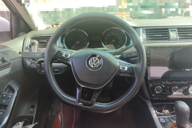 Used Volkswagen Sagitar 2018 1.6L Automatic Comfort Model Steering Wheel
