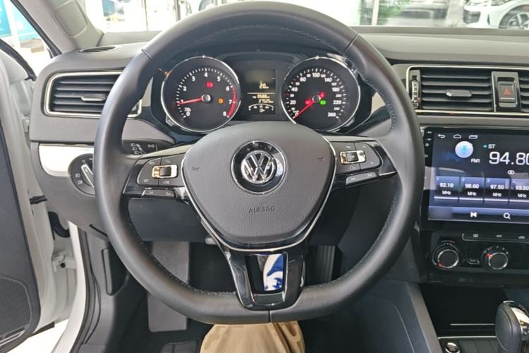Used Volkswagen Sagitar 2018 1.6L Automatic Comfort Model Steering Wheel