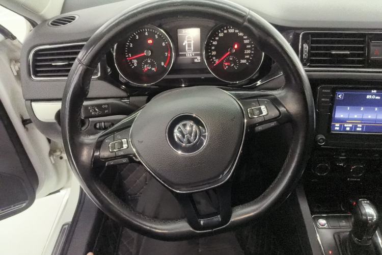 Used Volkswagen Sagitar 2018 280TSI DSG Ignite Edition Steering Wheel