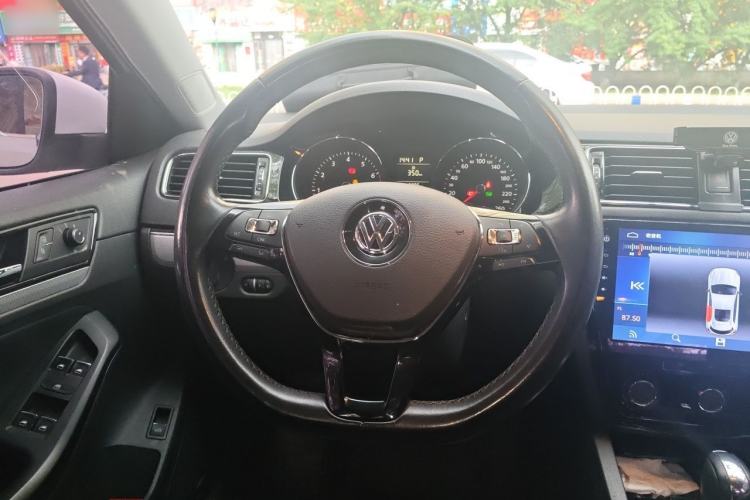 Used Volkswagen Sagitar 2018 1.6L Automatic Comfort Model Steering Wheel