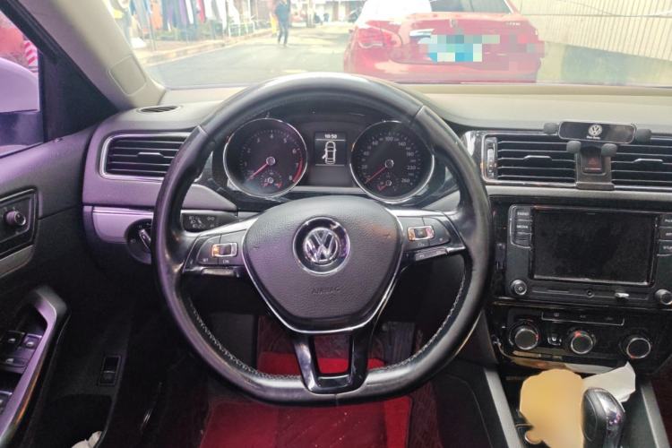 Used Volkswagen Sagitar 2018 280TSI DSG Ignite Edition Steering Wheel
