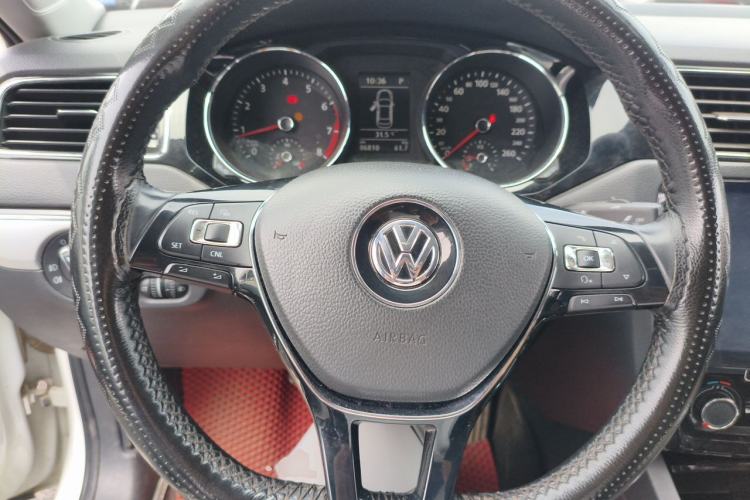 Used Volkswagen Sagitar 2018 280TSI DSG Comfort Model Steering Wheel