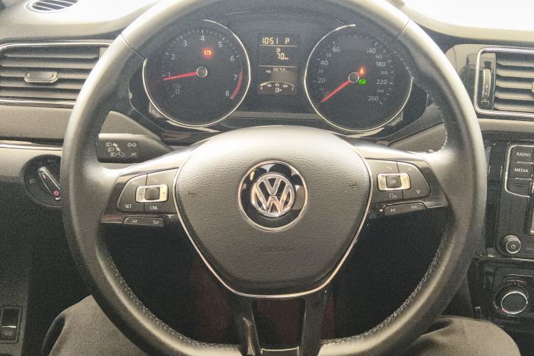 Used Volkswagen Sagitar 2018 1.6L Automatic Comfort Model Steering Wheel