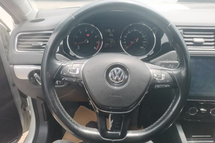 Used Volkswagen Sagitar 2018 1.6L Automatic Comfort Model Steering Wheel