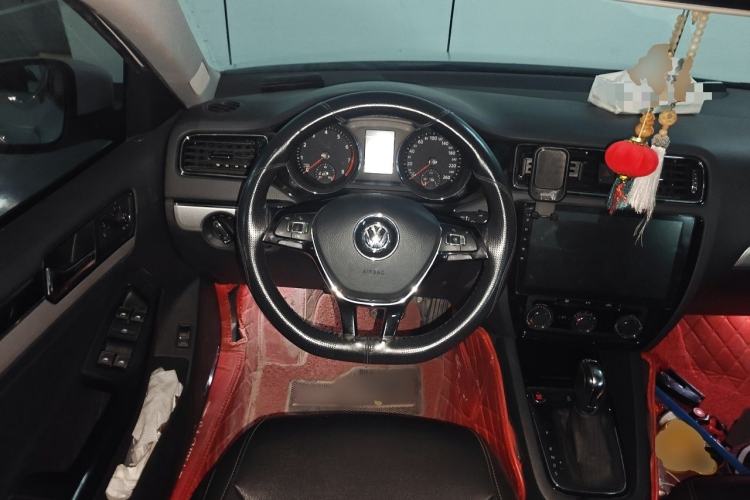 Used Volkswagen Sagitar 2018 280TSI DSG Ignite Edition Steering Wheel