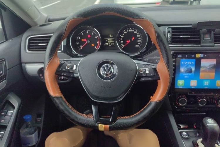 Used Volkswagen Sagitar 2018 1.6L Automatic Comfort Model Steering Wheel