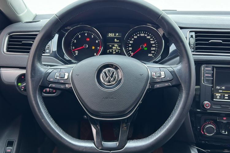 Used Volkswagen Sagitar 2018 1.6L Automatic Comfort Model Steering Wheel