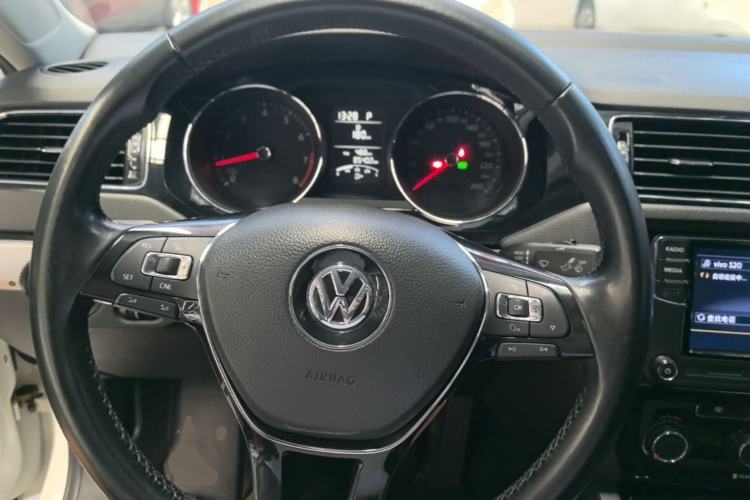 Used Volkswagen Sagitar 2018 1.6L Automatic Comfort Model Steering Wheel