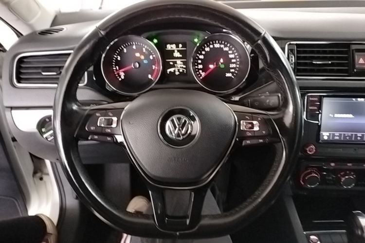 Used Volkswagen Sagitar 2018 1.6L Automatic Comfort Model Steering Wheel