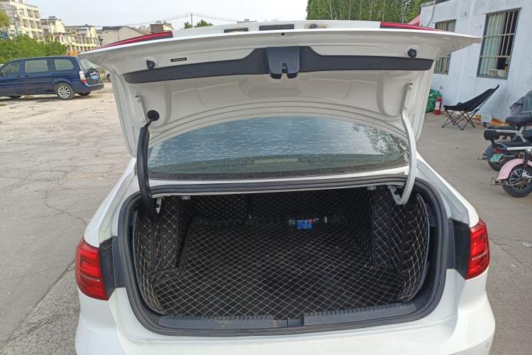 Used Volkswagen Sagitar 2018 1.6L Automatic Comfort Model Trunk