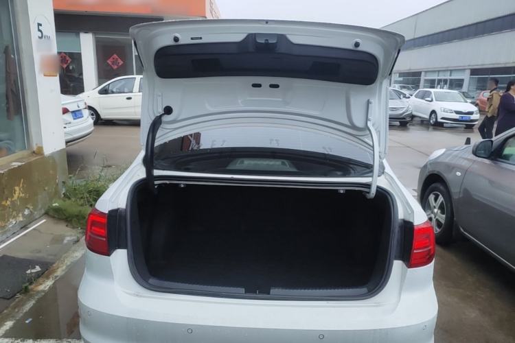 Used Volkswagen Sagitar 2018 1.6L Automatic Comfort Model Trunk