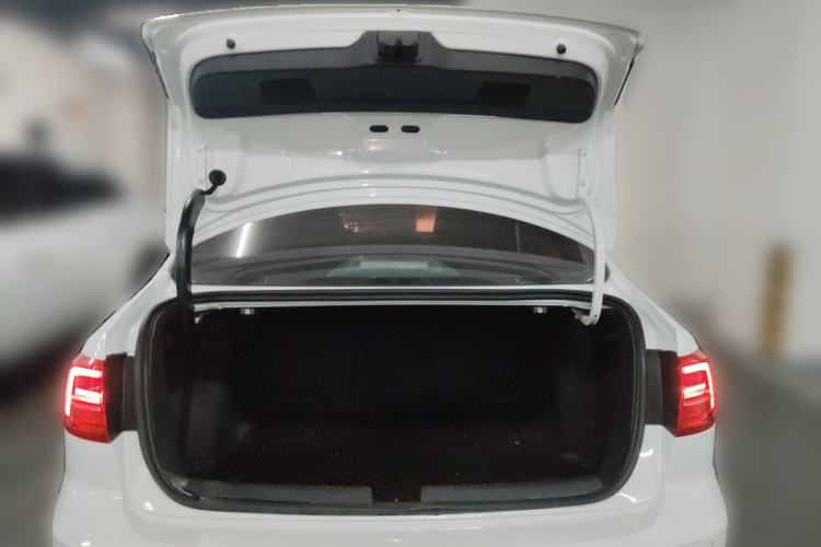 Used Volkswagen Sagitar 2018 1.6L Automatic Comfort Model Trunk