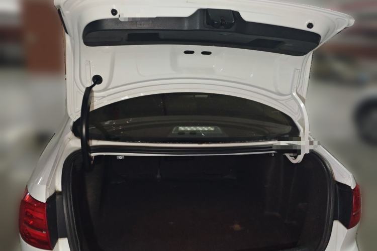 Used Volkswagen Sagitar 2018 1.6L Automatic Comfort Model Trunk