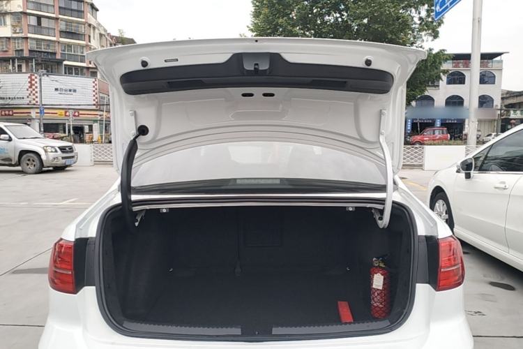Used Volkswagen Sagitar 2018 280TSI DSG Comfort Model Trunk