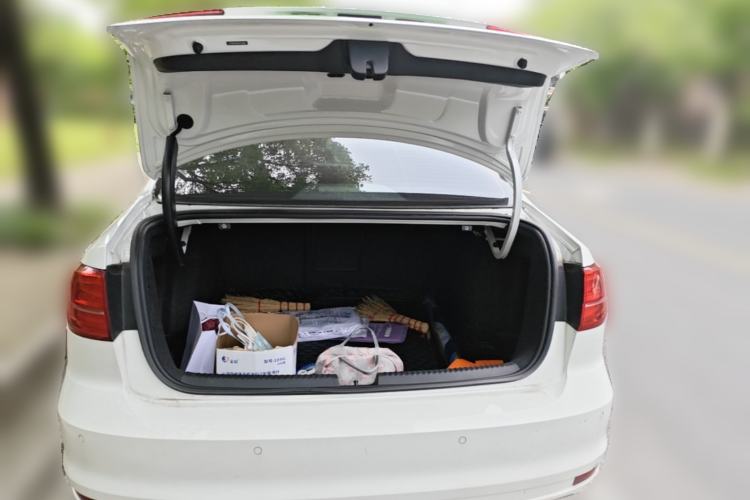 Used Volkswagen Sagitar 2018 1.6L Automatic Comfort Model Trunk