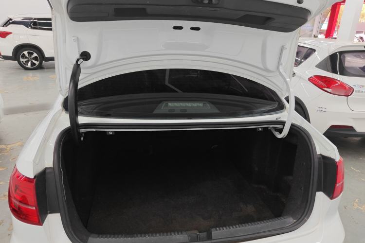 Used Volkswagen Sagitar 2018 280TSI DSG Ignite Edition Trunk