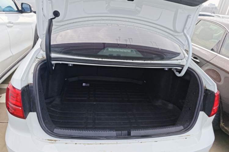Used Volkswagen Sagitar 2018 280TSI DSG Comfort Model Trunk
