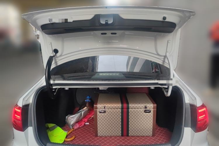 Used Volkswagen Sagitar 2018 180TSI DSG Prestige Edition Trunk