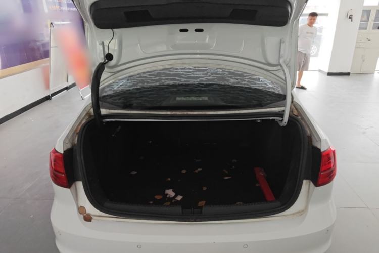 Used Volkswagen Sagitar 2018 280TSI DSG Ignite Edition Trunk