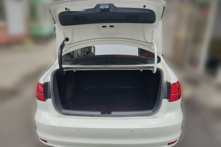 Used Volkswagen Sagitar 2018 1.6L Automatic Comfort Model Trunk