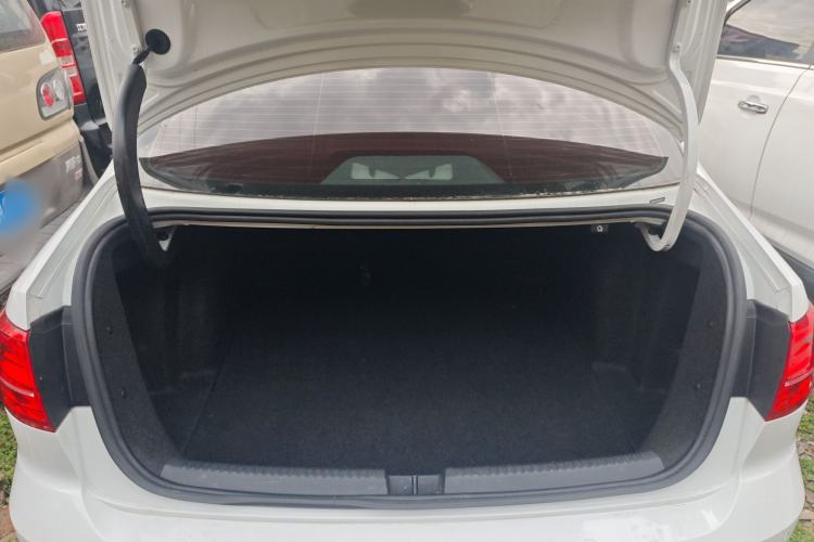 Used Volkswagen Sagitar 2018 1.6L Automatic Comfort Model Trunk