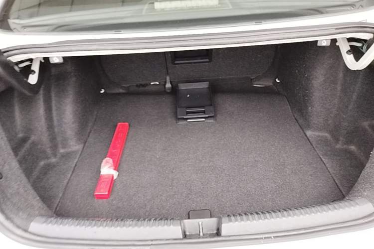 Used Volkswagen Sagitar 2018 1.6L Automatic Comfort Model Trunk