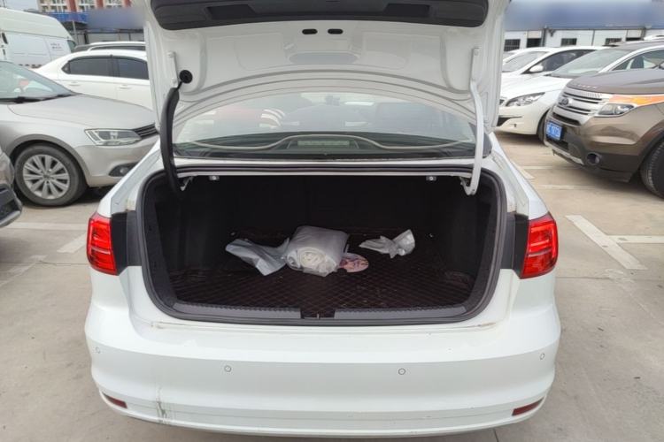 Used Volkswagen Sagitar 2018 1.6L Automatic Comfort Model Trunk