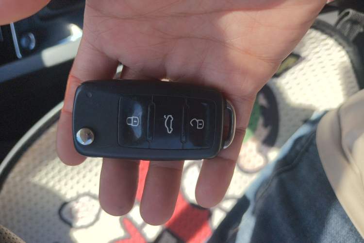Used Volkswagen Sagitar 2018 280TSI DSG Ignite Edition Vehicle Key