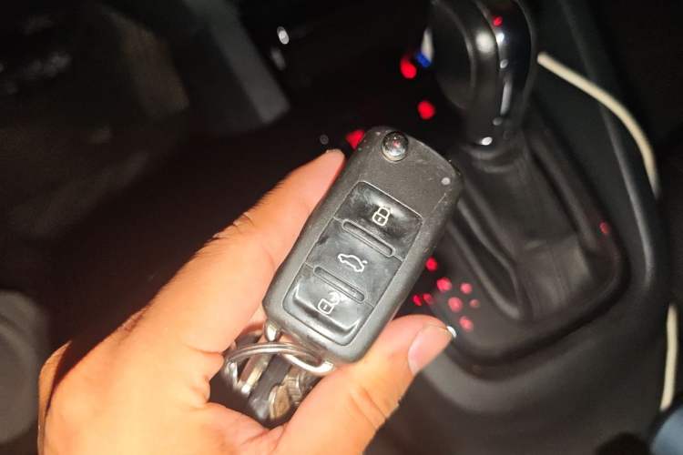Used Volkswagen Sagitar 2018 280TSI DSG Ignite Edition Vehicle Key