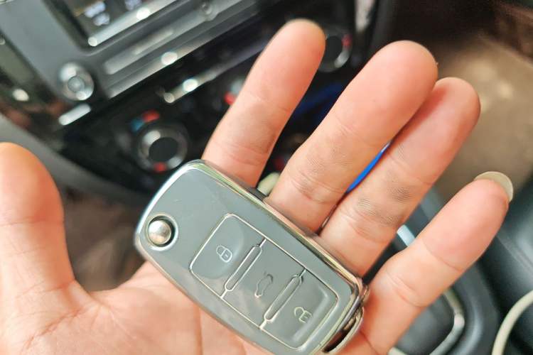 Used Volkswagen Sagitar 2018 280TSI DSG Ignite Edition Vehicle Key