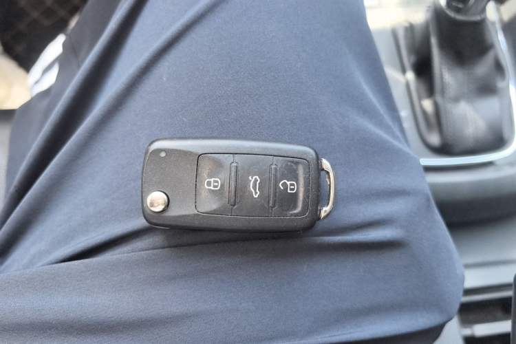 Used Volkswagen Sagitar 2018 280TSI DSG Ignite Edition Vehicle Key