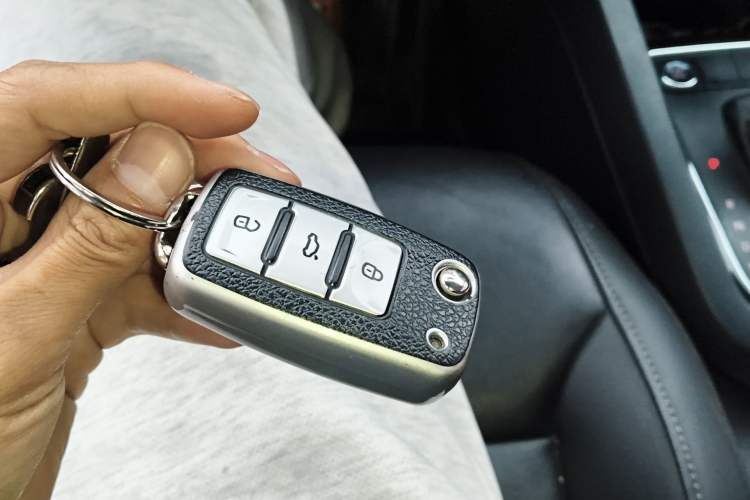 Used Volkswagen Sagitar 2018 280TSI DSG Ignite Edition Vehicle Key