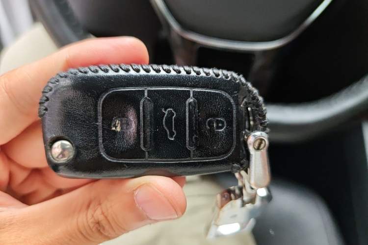 Used Volkswagen Sagitar 2018 1.6L Automatic Comfort Model Vehicle Key