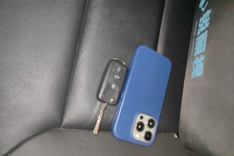 Used Volkswagen Sagitar 2018 1.6L Automatic Comfort Model Vehicle Key