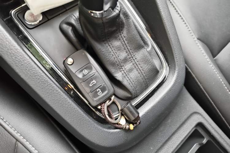 Used Volkswagen Sagitar 2018 1.6L Automatic Comfort Model Vehicle Key