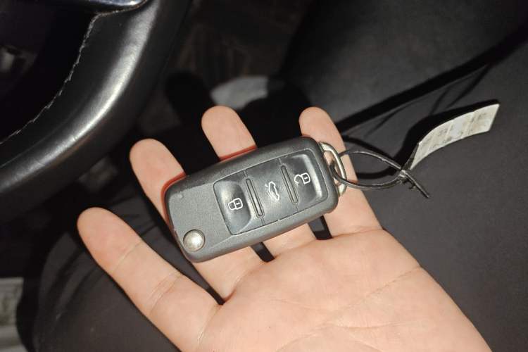 Used Volkswagen Sagitar 2018 1.6L Automatic Comfort Model Vehicle Key