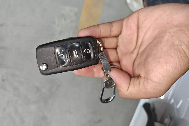 Used Volkswagen Sagitar 2018 280TSI DSG Ignite Edition Vehicle Key