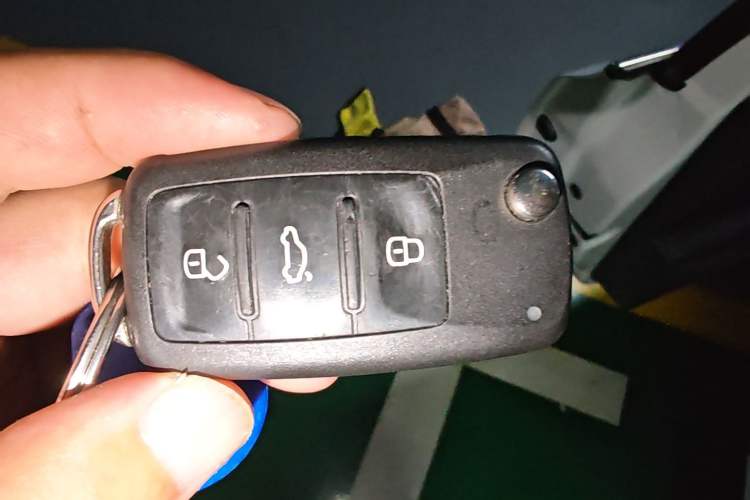 Used Volkswagen Sagitar 2018 1.6L Automatic Comfort Model Vehicle Key