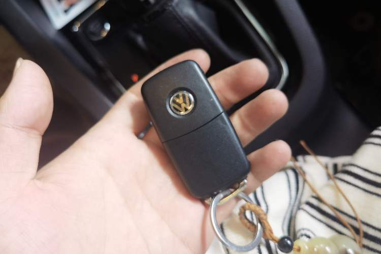 Used Volkswagen Sagitar 2018 180TSI DSG Prestige Edition Vehicle Key