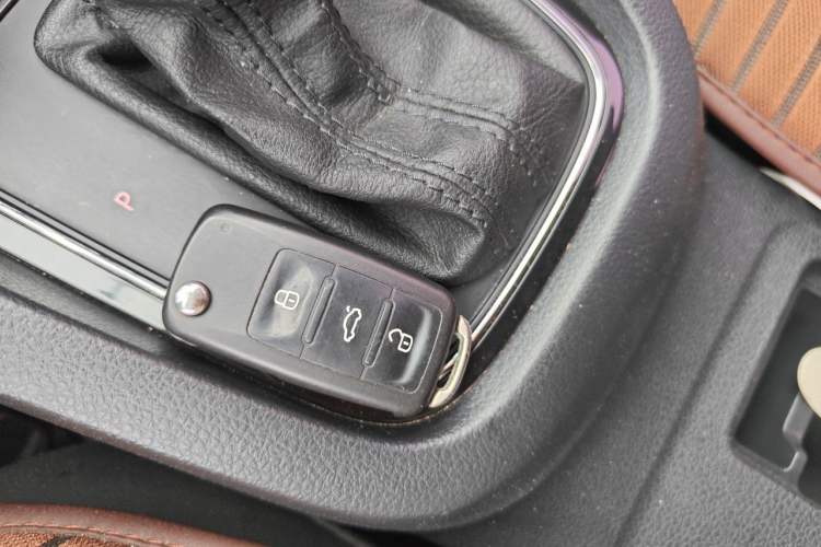 Used Volkswagen Sagitar 2018 280TSI DSG Ignite Edition Vehicle Key