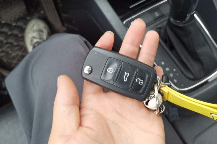 Used Volkswagen Sagitar 2018 280TSI DSG Ignite Edition Vehicle Key