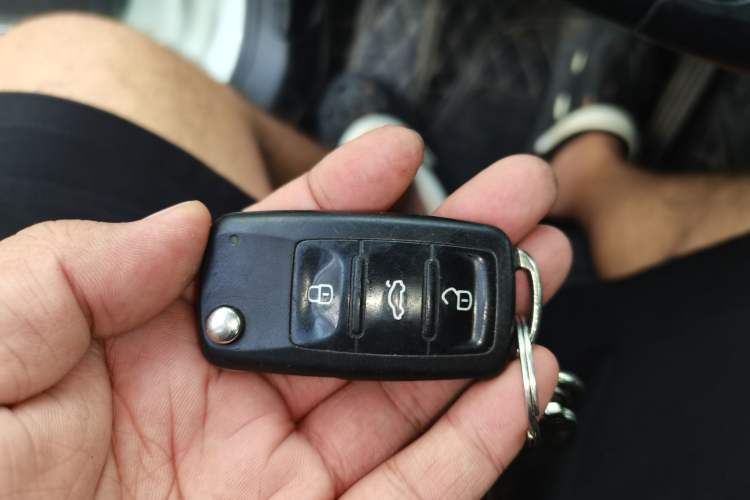 Used Volkswagen Sagitar 2018 1.6L Automatic Comfort Model Vehicle Key