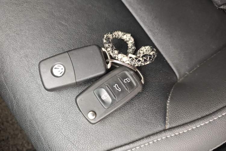 Used Volkswagen Sagitar 2018 180TSI DSG Prestige Edition Vehicle Key