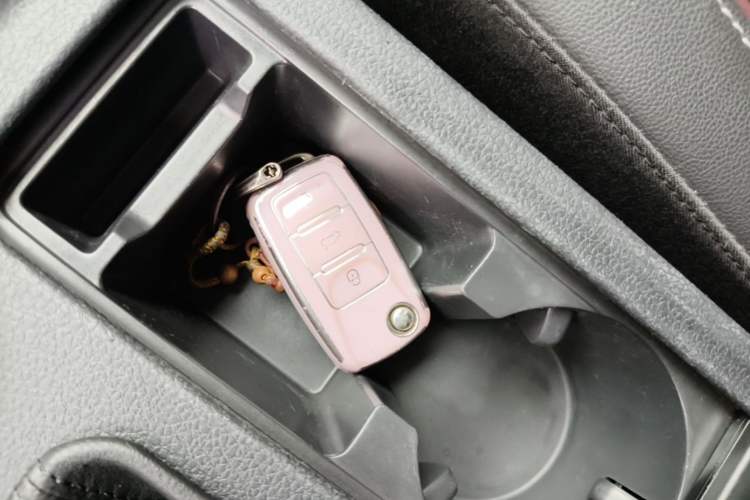 Used Volkswagen Sagitar 2018 280TSI DSG Ignite Edition Vehicle Key