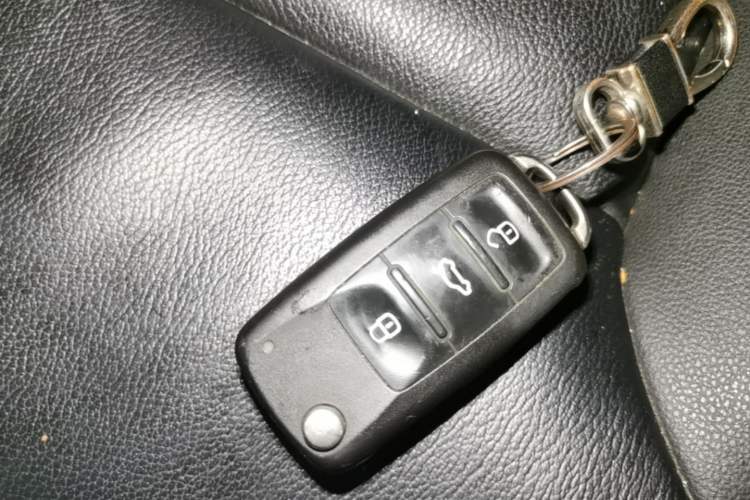 Used Volkswagen Sagitar 2018 1.6L Automatic Comfort Model Vehicle Key