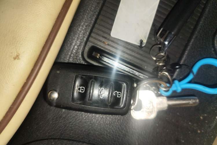 Used Volkswagen Sagitar 2018 1.6L Automatic Comfort Model Vehicle Key