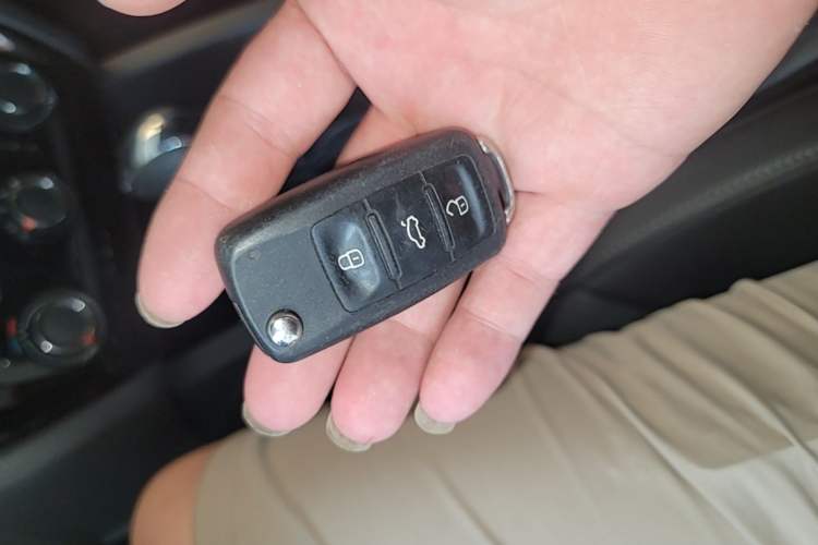 Used Volkswagen Sagitar 2018 1.6L Automatic Comfort Model Vehicle Key